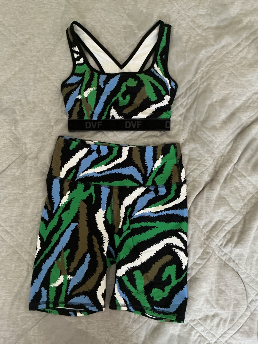 Diane Von Furstenberg Green Blue Black White Zebra-Print Set